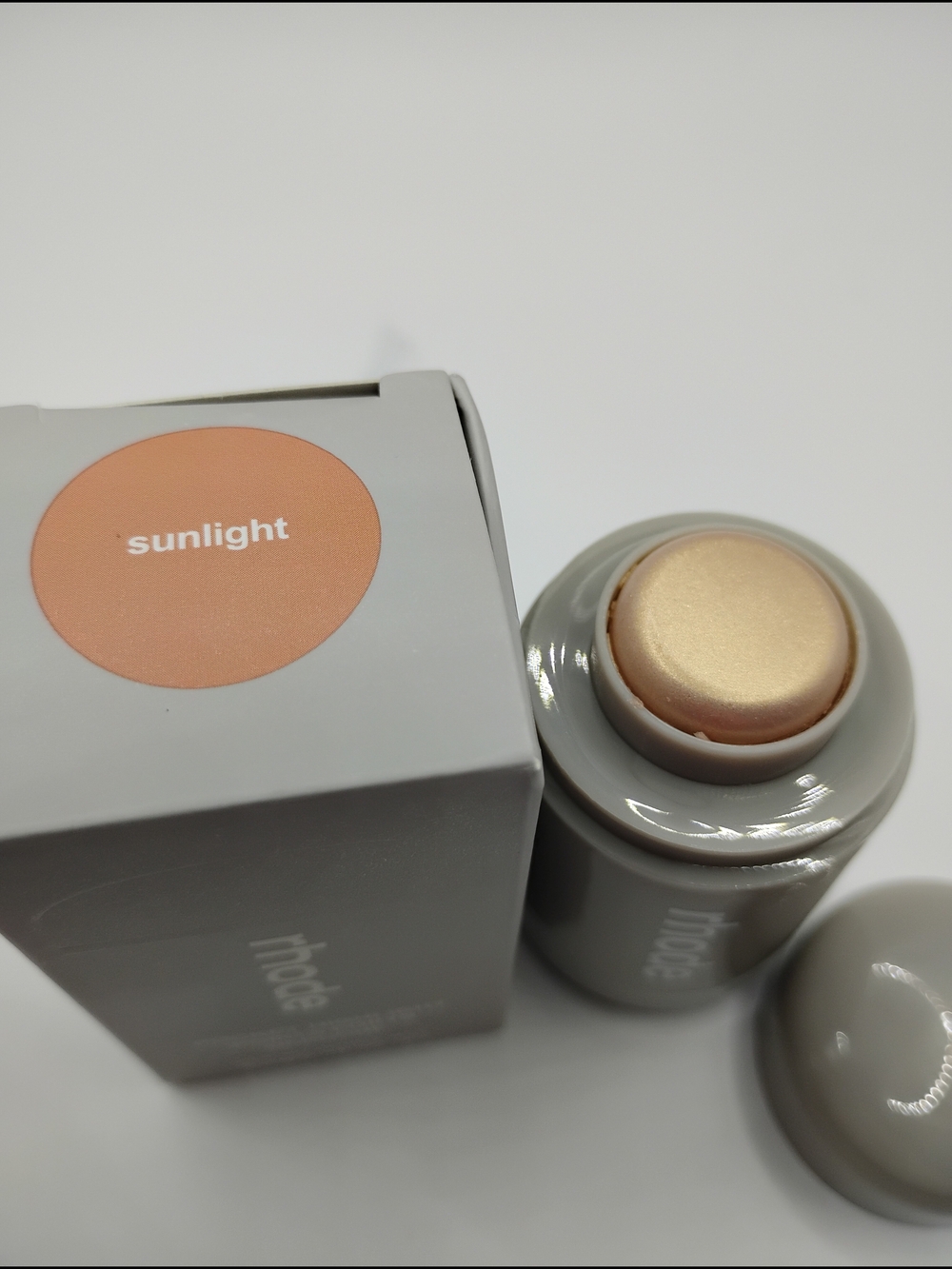 Rhode Pocket Highlight Stick - Sunlight BNIB - Picture 2 of 3